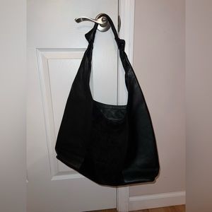 Black shoulder bag
